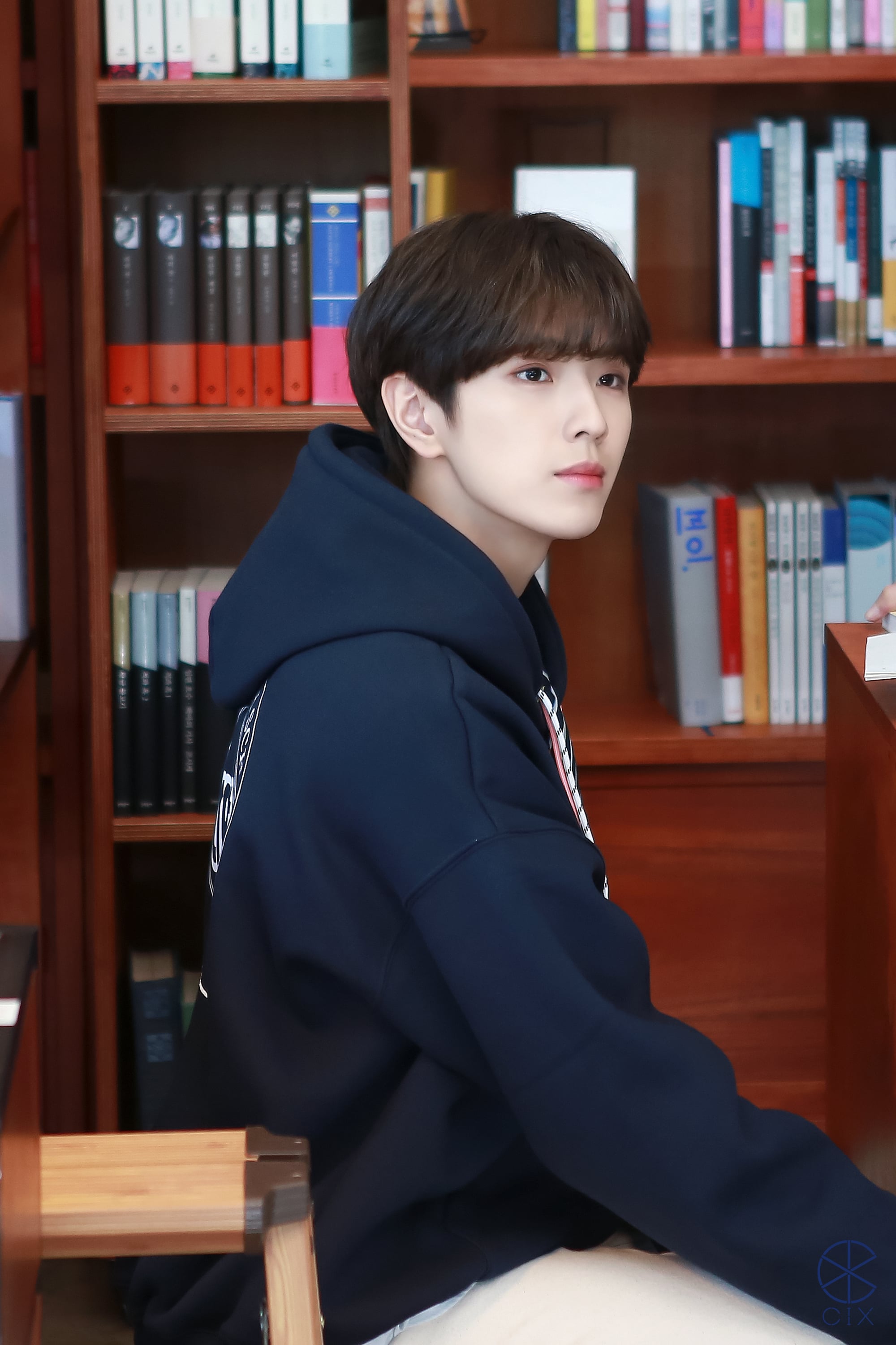 [잡담] 얜 진짜 온냉미남임 | 인스티즈