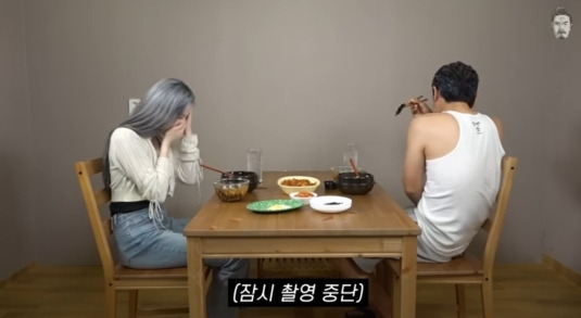 [잡담] 유튜브 촬영중 너무 웃겨서 촬영중단 | 인스티즈