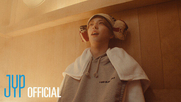 [정보/소식] NEXZ 'Simmer' MV 티저..."아, 시원~하다!" | 인스티즈