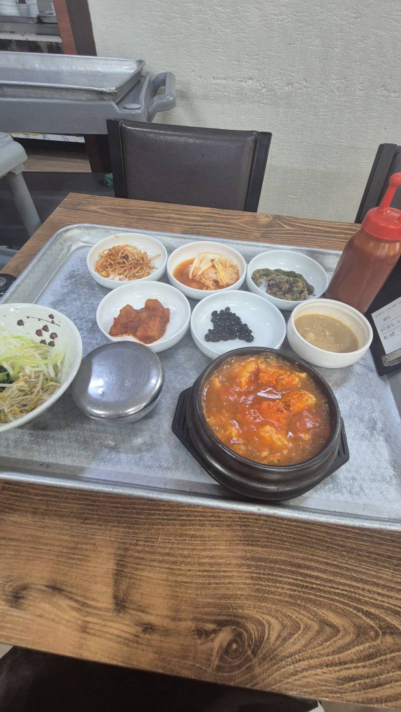 [잡담] 나 오늘 진짜 맛있는 혼밥을 함 | 인스티즈