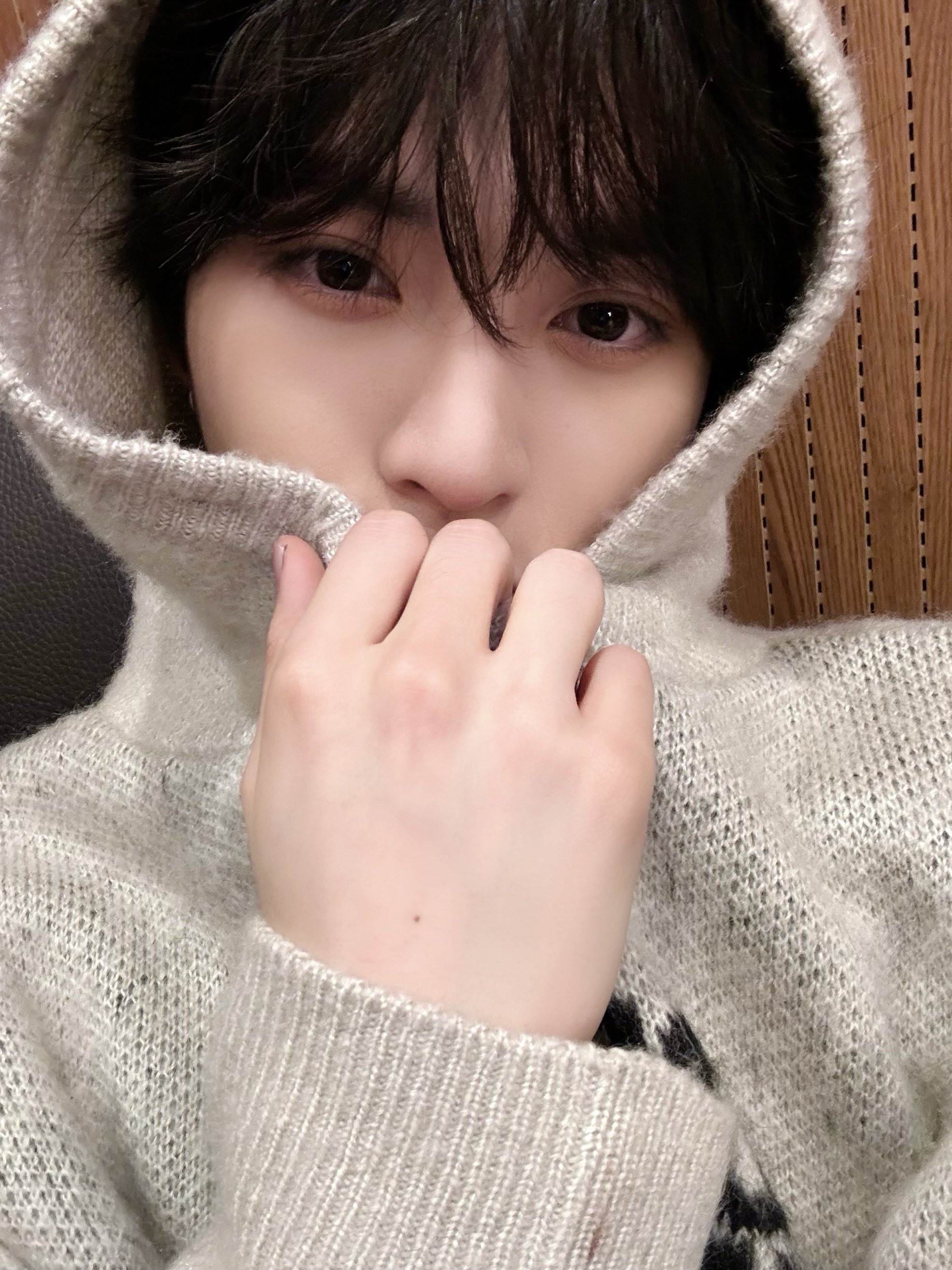 [잡담] 후드셀카 남돌 | 인스티즈