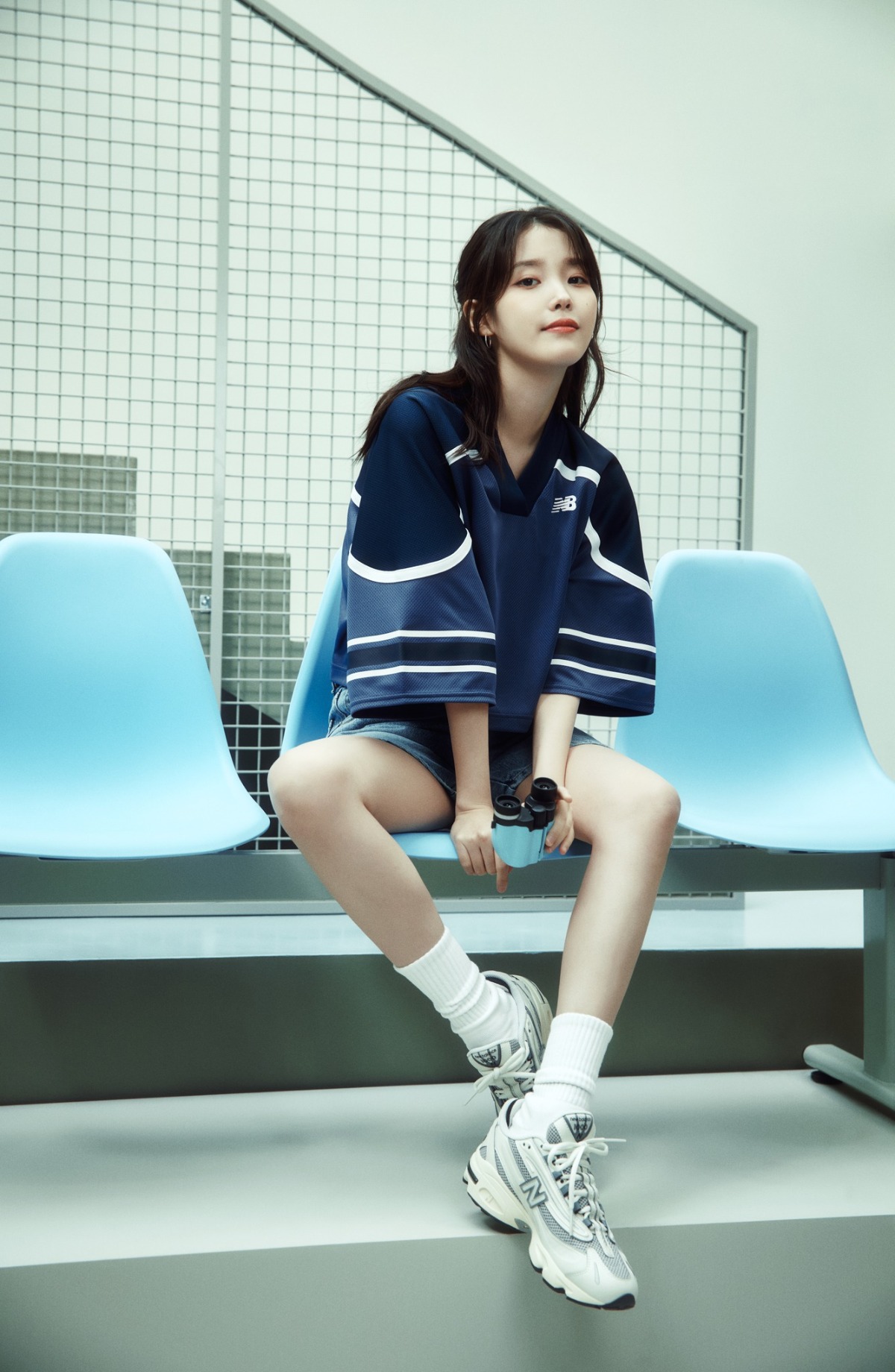 [잡담] 아이유 뉴발 새짤 뜨는데 미쳤어(p) | 인스티즈