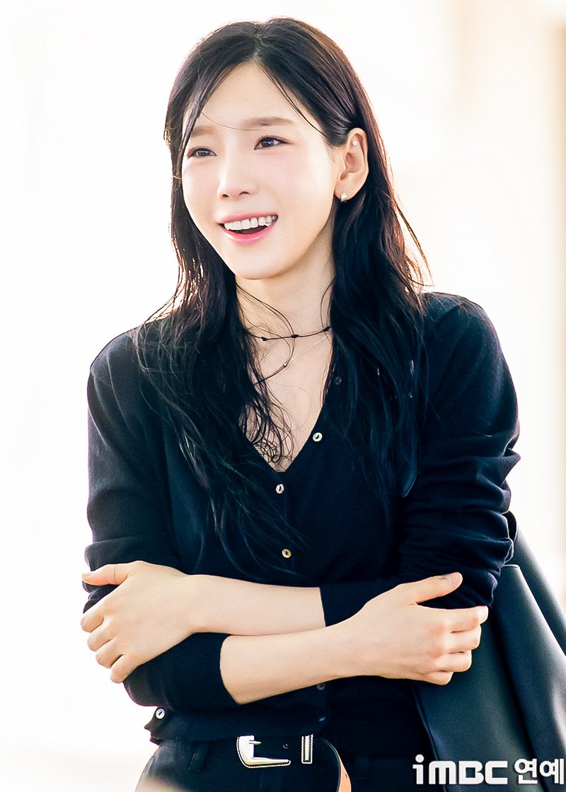 [잡담] 태연 귀 진짜 커 복귀야 복귀 | 인스티즈