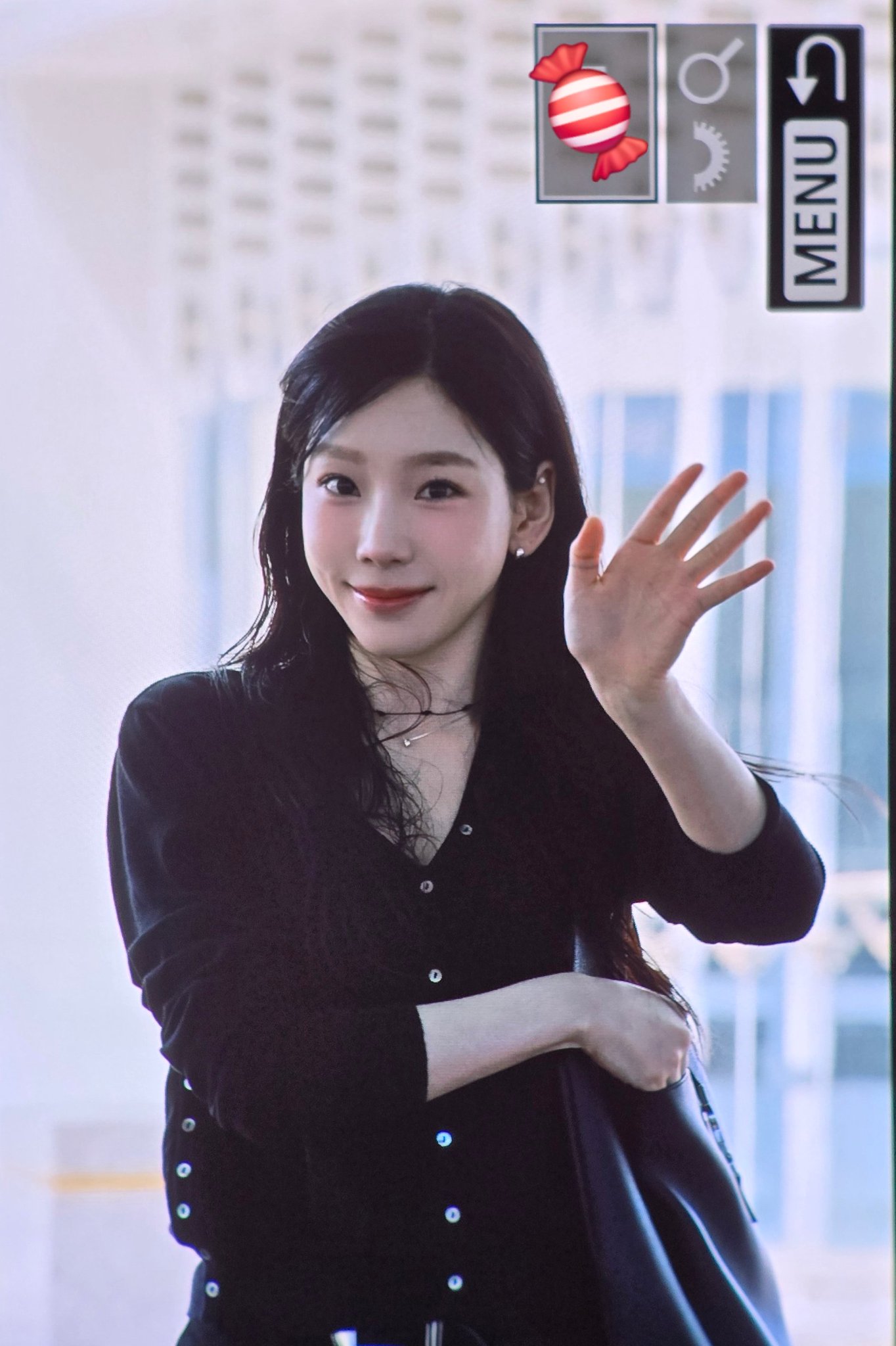 [잡담] 태연 출국 올블랙 너무이쁘다 | 인스티즈