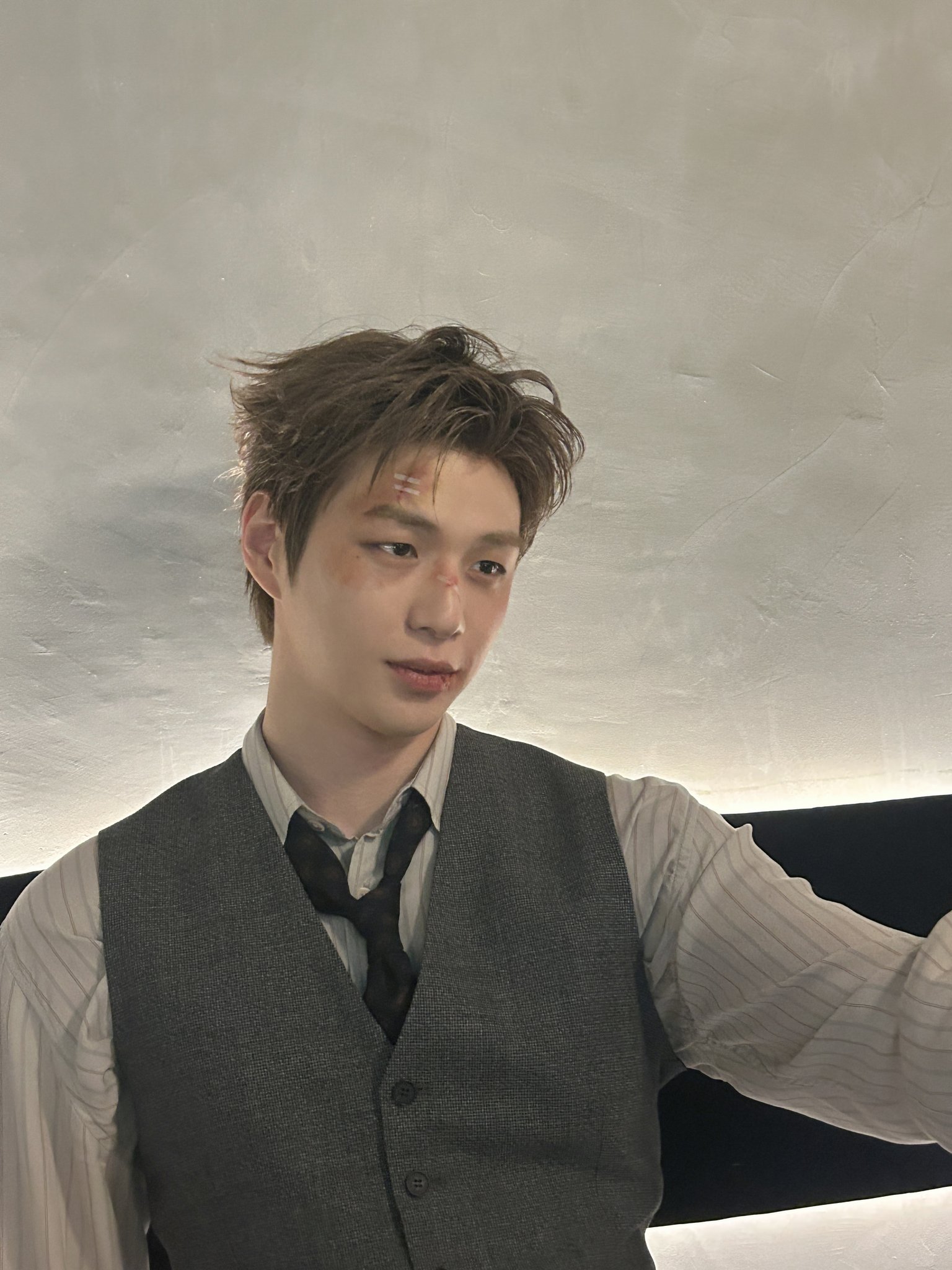 [정보/소식] 강다니엘 Mess 비하인드 포토 | 인스티즈