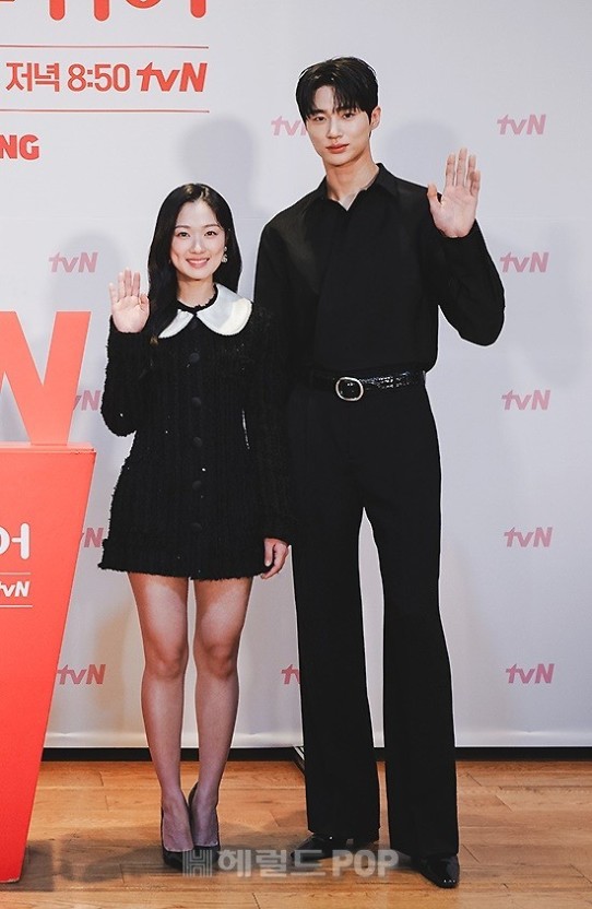 [마플] 케미는 근데 아이유 박보검이 진짜 넘사긴해 ㅋㅋㅋ | 인스티즈