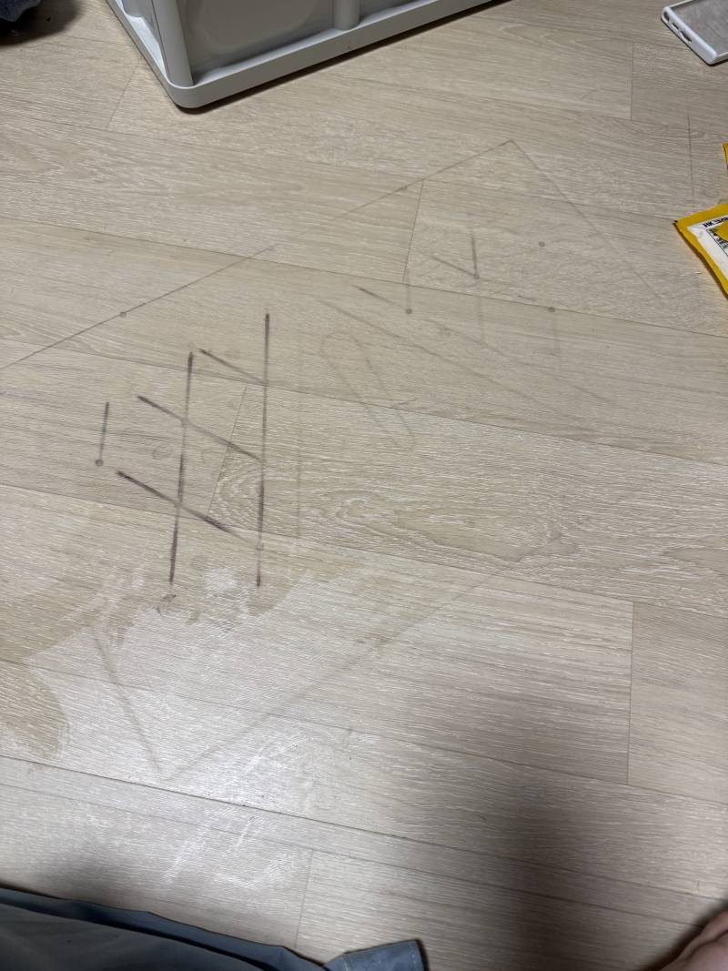 [잡담] 자취방 이거 물어줘야 되는 거임? | 인스티즈