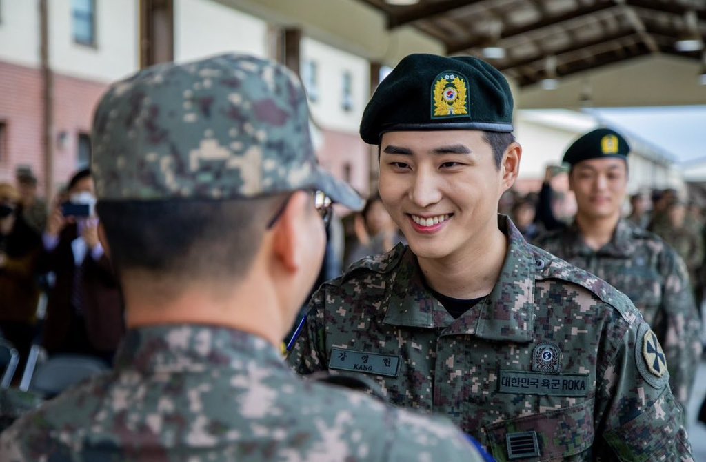 [잡담] 오늘 영케이 전역 2년째 되는 날... | 인스티즈