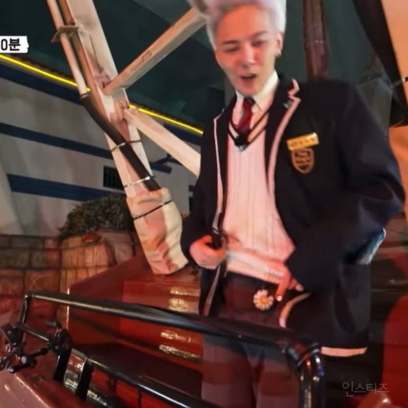 역대급으로 기발하다는 아이돌 응원봉.jpgif | 인스티즈