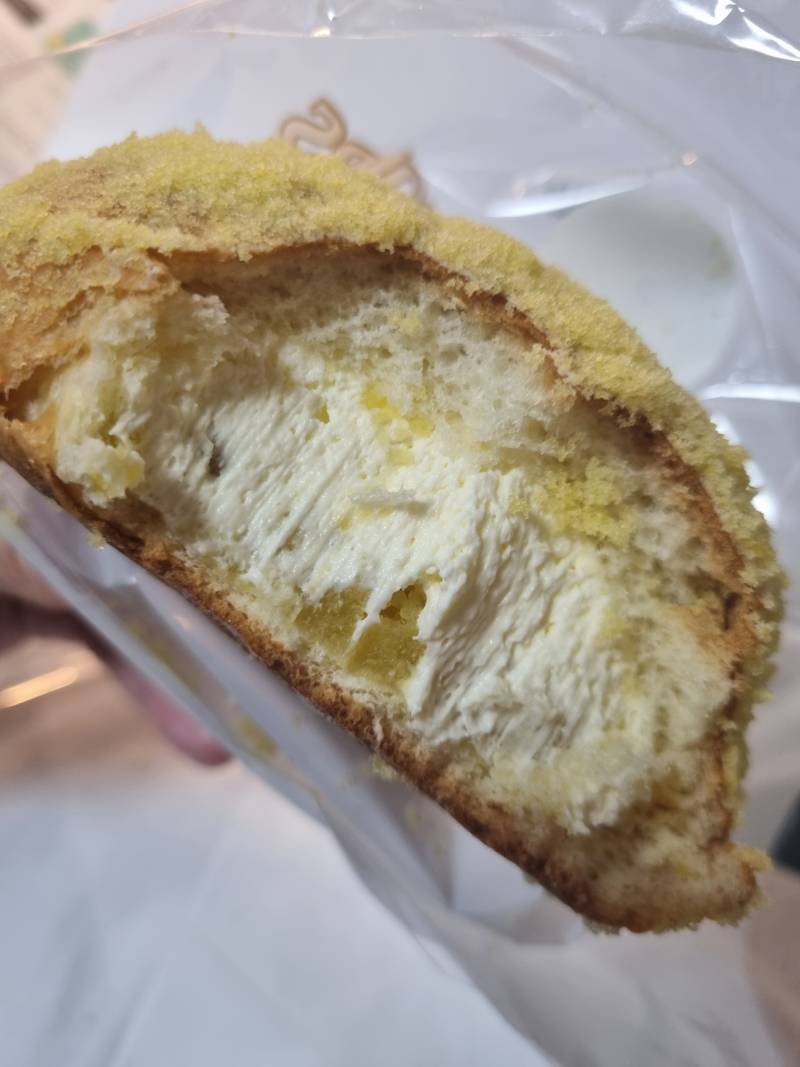 [잡담] 뚜레쥬르 이 빵 먹어봐 | 인스티즈