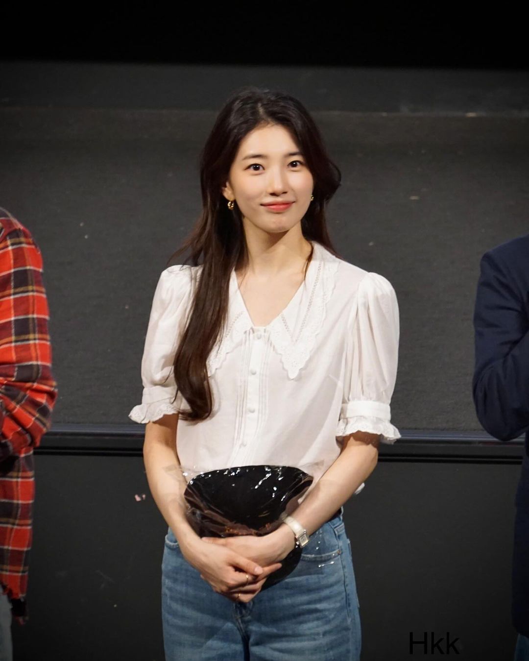 [잡담] 수지 이날 햇살여주 그 자체다 완전 | 인스티즈