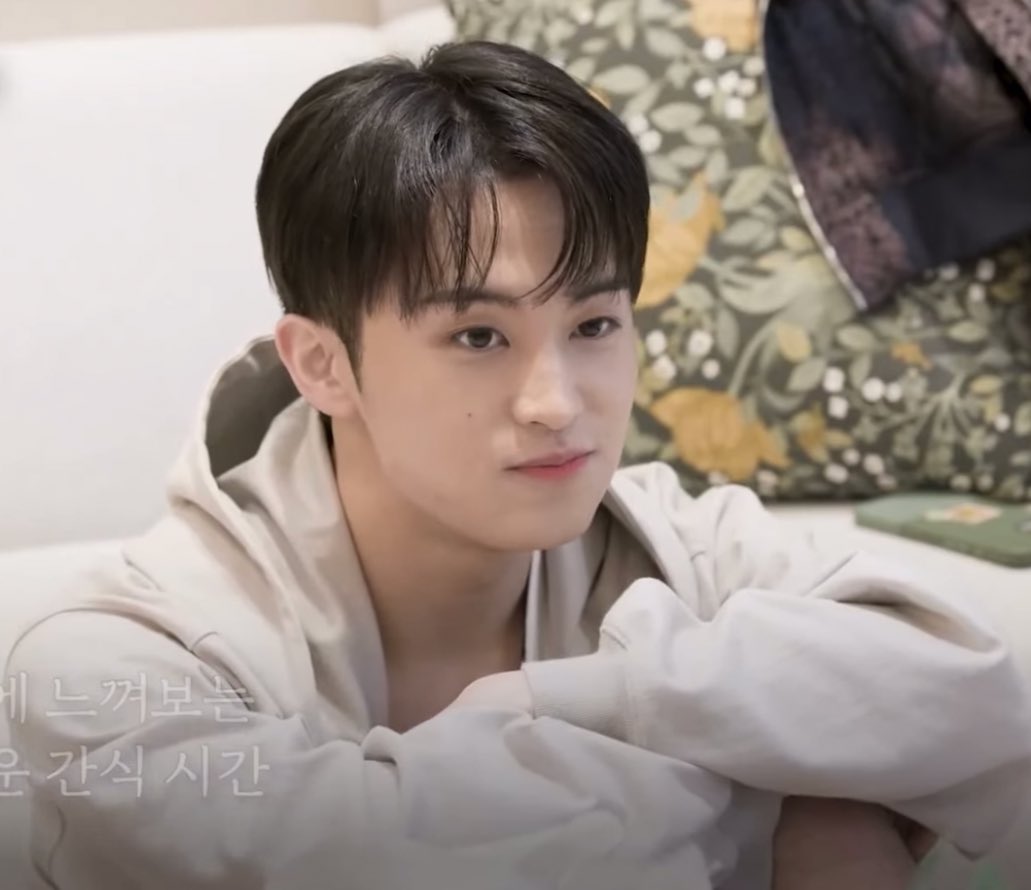 [잡담] 마크가 내 눈엔 세상에서 젤 귀여운 아이 | 인스티즈