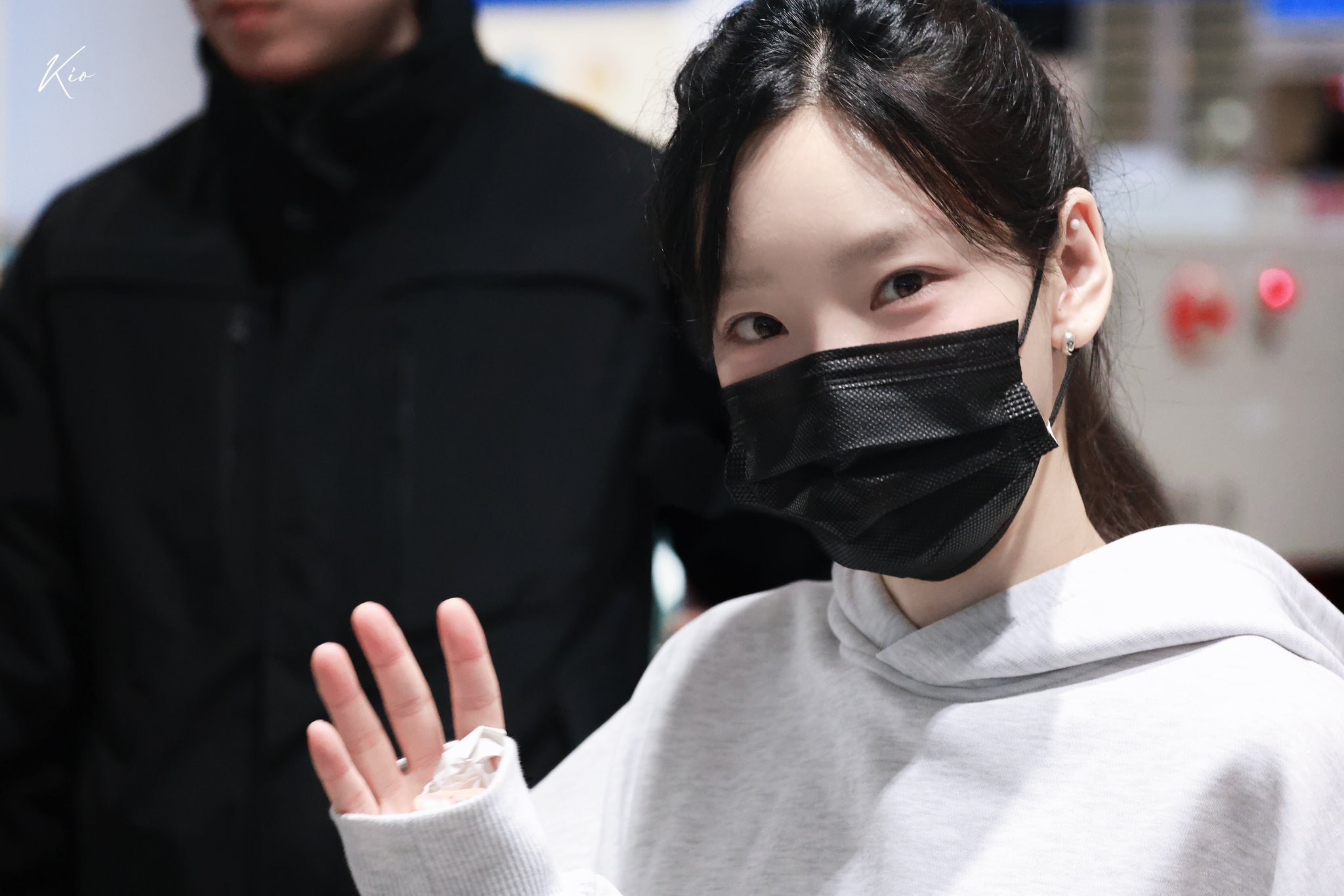 [잡담] 태연 오늘 공항 ㄹㅇ 초카와이하다 | 인스티즈