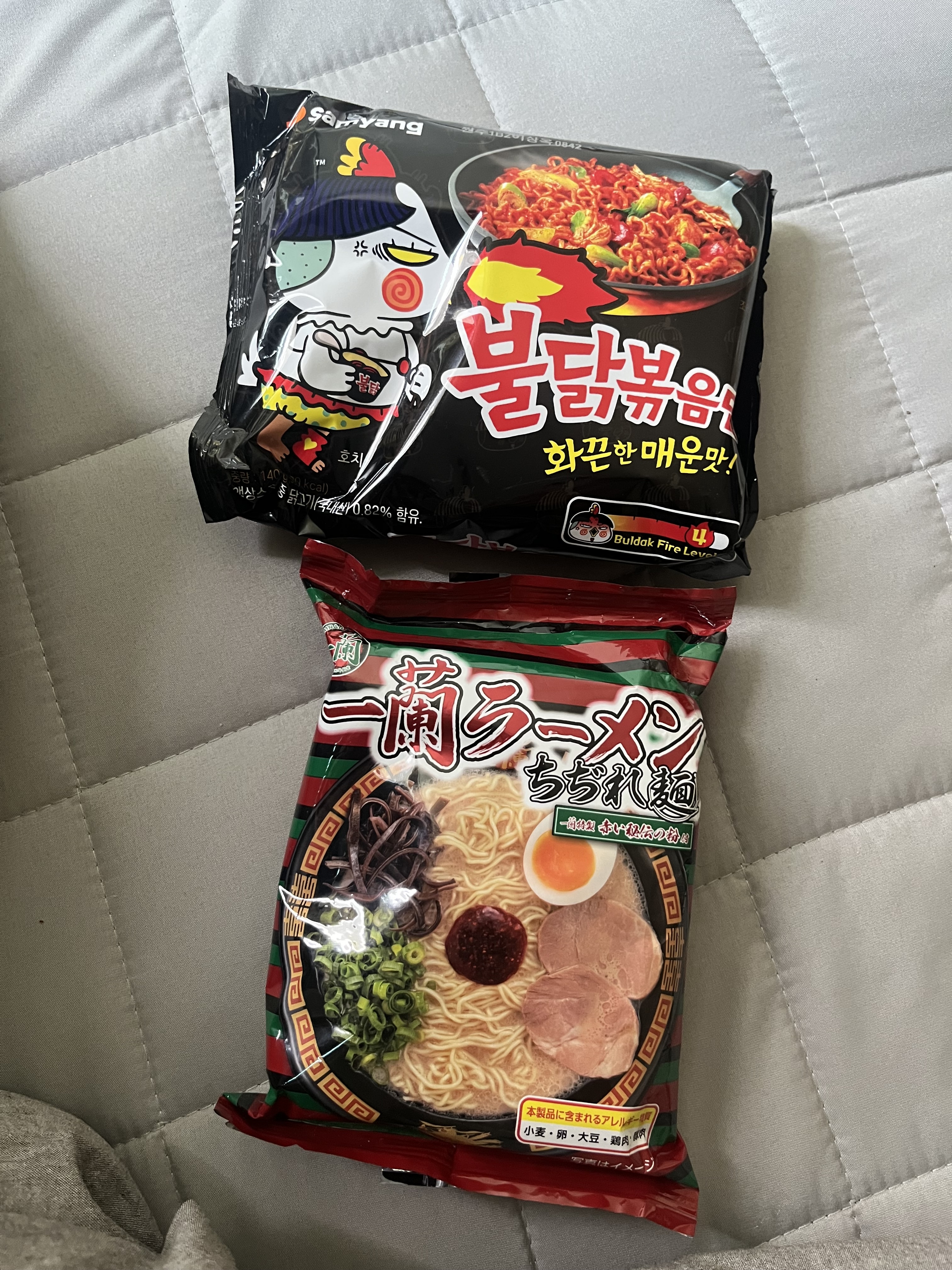 [잡담] 이치란 vs 불닭 | 인스티즈