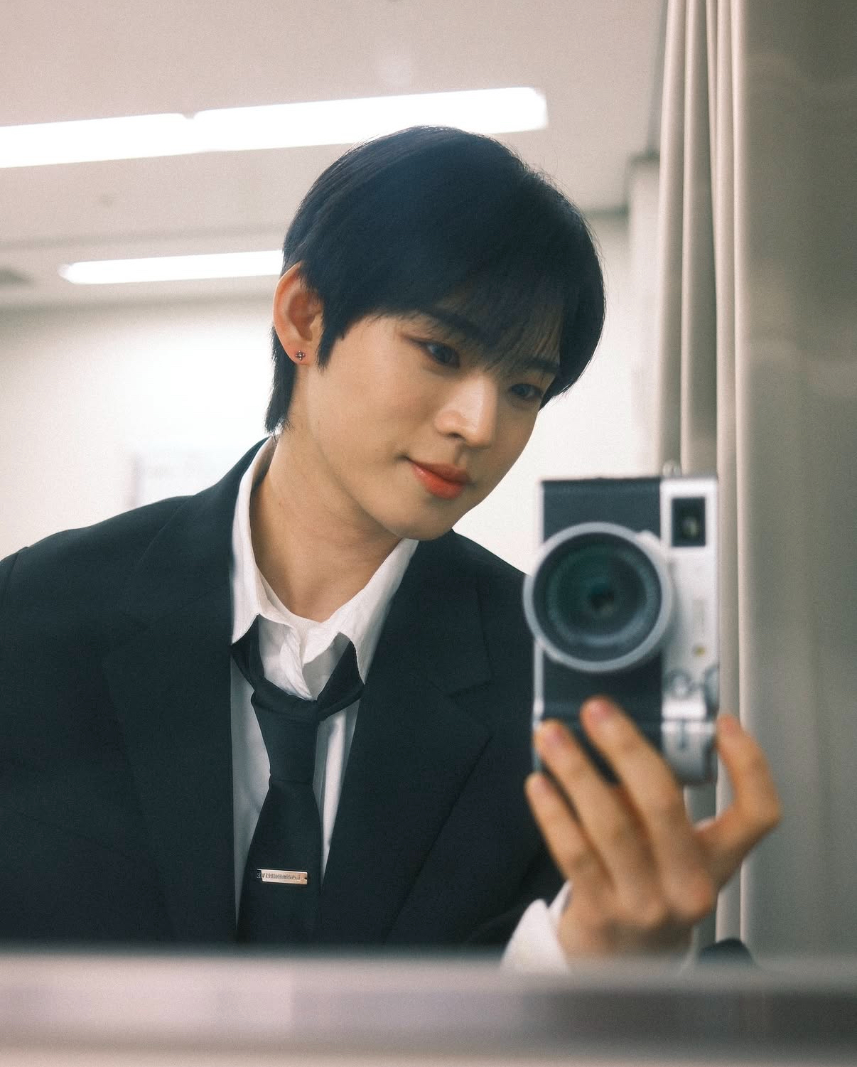 [잡담] 카메라 속 효진이는 너무 아름다운 것 같아 ... 👼🏻📷 | 인스티즈