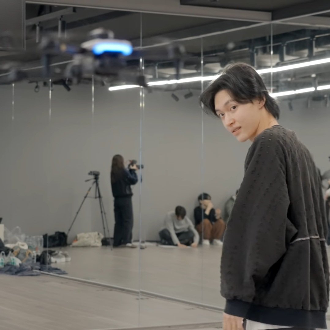 [잡담] 원빈이 소희 피해서 도망치는거 거의 은석이 드론때 같음ㅋㅋㅋㅋㅋ(ㅅㅍ) | 인스티즈