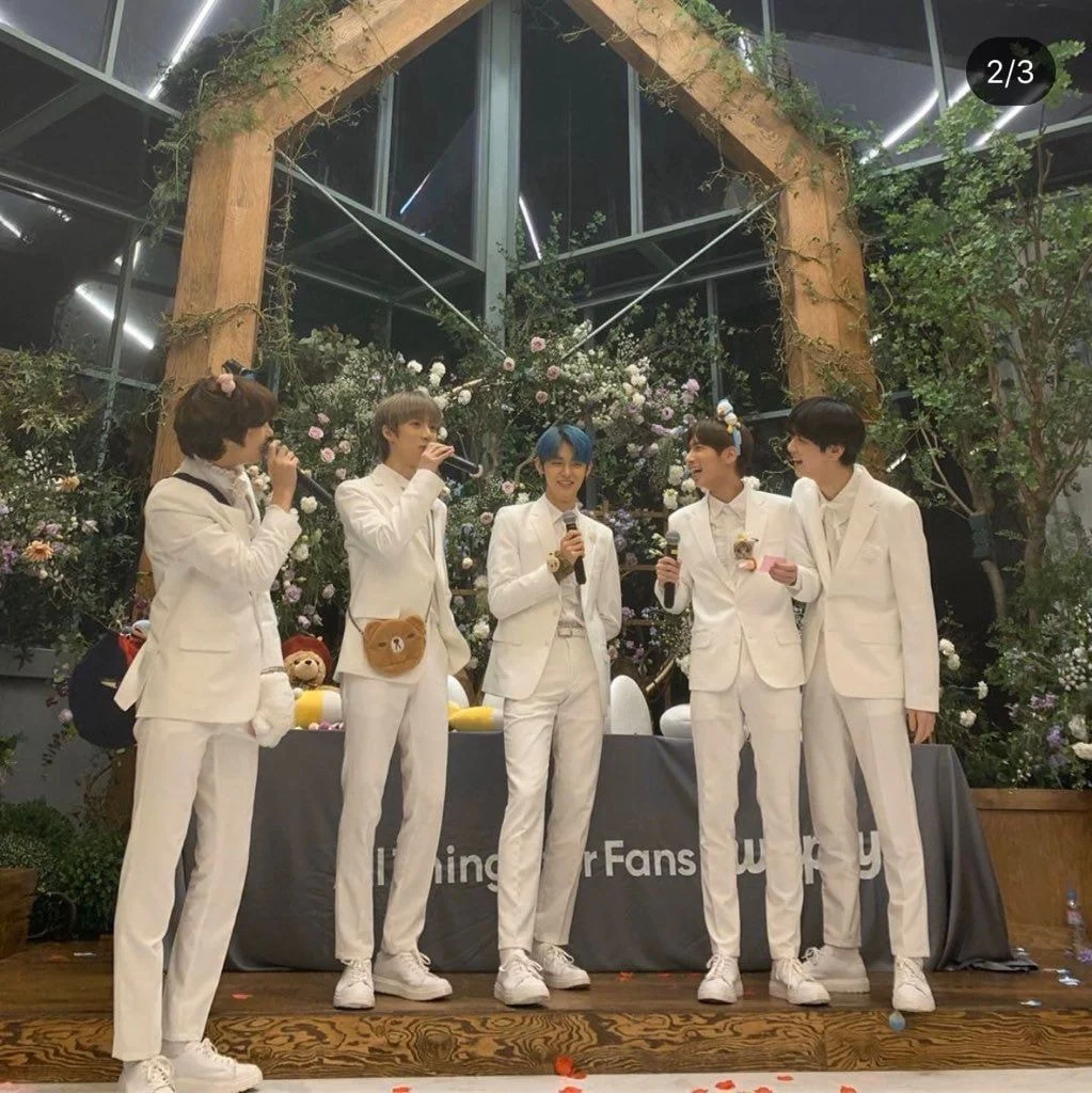 [잡담] 투바투 실물로 보면 진짜 말랐는데 키+뼈대 때문에 와 크다 소리 나온다는데 | 인스티즈