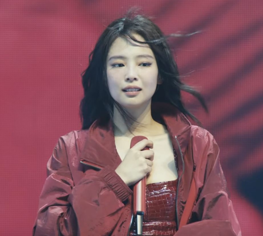 [잡담] 제니 코첼라 마지막 엔딩때 표정 봤어?ㅜㅜ | 인스티즈