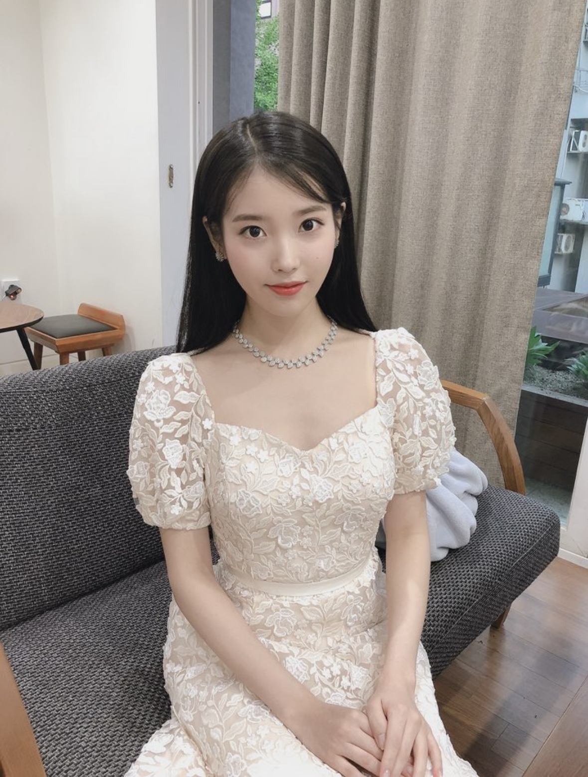 [잡담] 아이유 백상 너무 기대된다 | 인스티즈