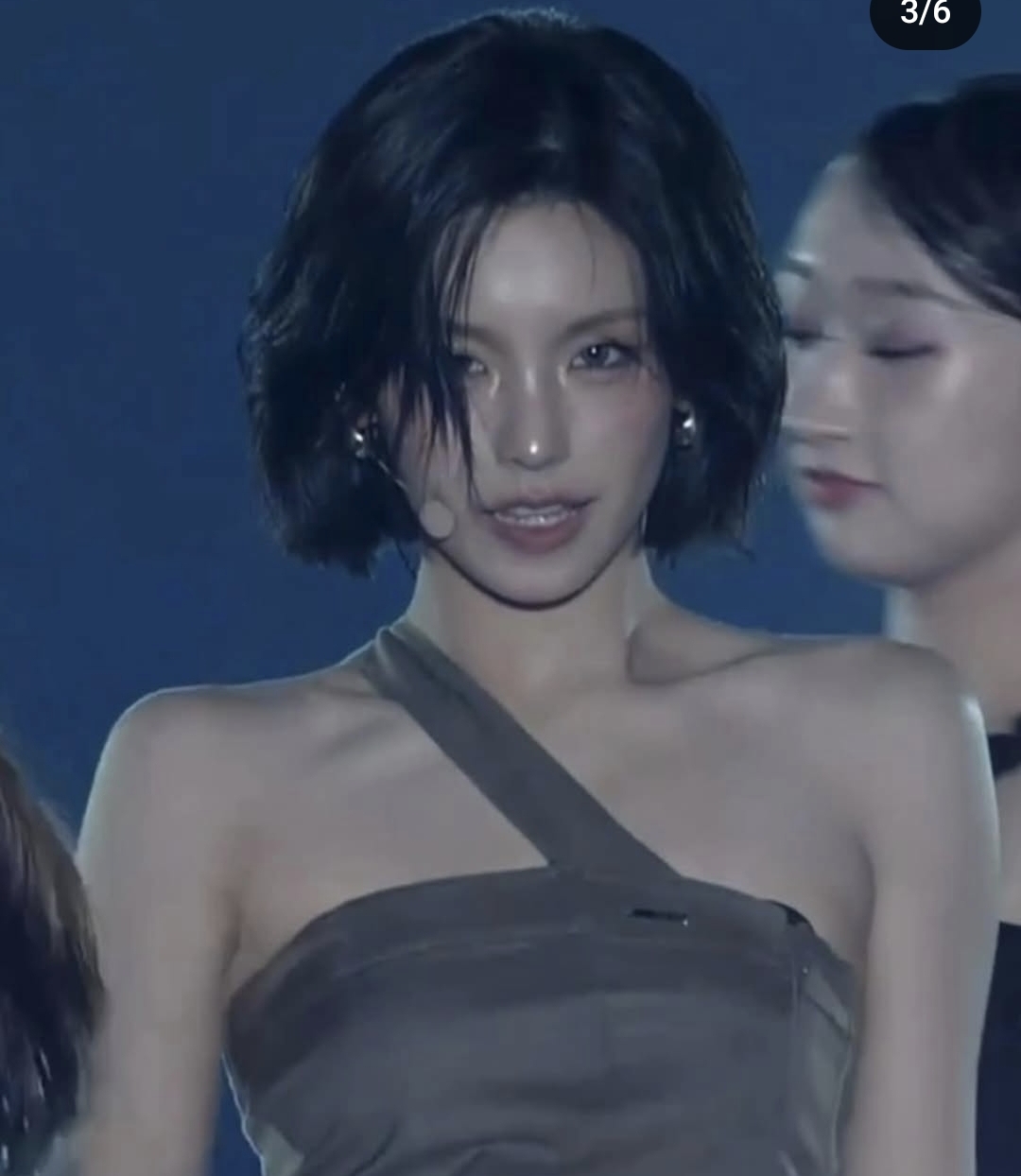[잡담] 예지 단발 뭐야??? 너무 잘 어울려 | 인스티즈