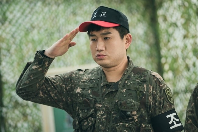 [정보/소식] '신병3' 러브라인 최초 등장교관 이수지, 남민우와 밀착 포옹에 일시정지 | 인스티즈