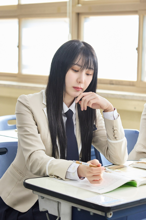 [잡담] 이채연, '렛츠 댄스' 주연⋯지상파 드라마 데뷔 | 인스티즈