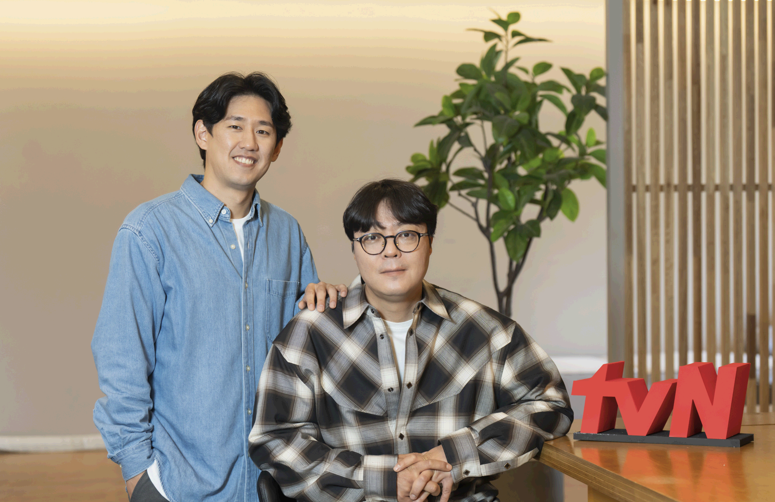 [정보/소식] 답답한 전공의 1년차? '언슬전' 측 "고윤정→신시아, 곧 걸음마 뗀다" | 인스티즈