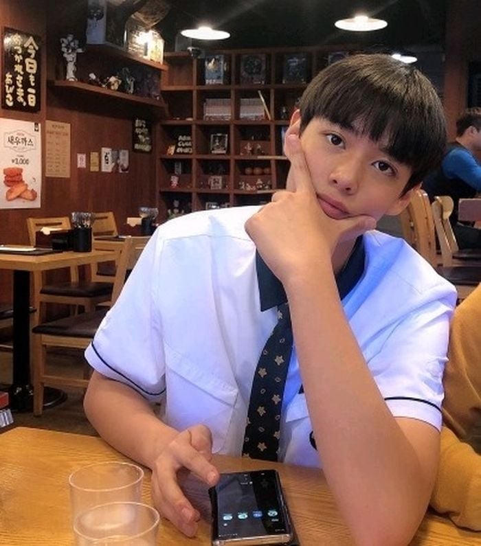 [잡담] 아내의 유혹 신애리 아들 니노 근황 jpg | 인스티즈