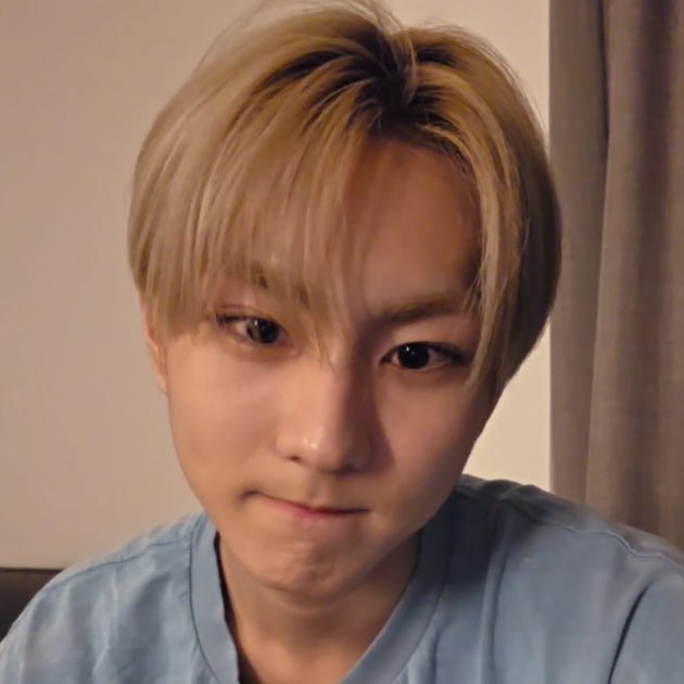 [잡담] 정말 캐릭터처럼 생김....ㅜ | 인스티즈