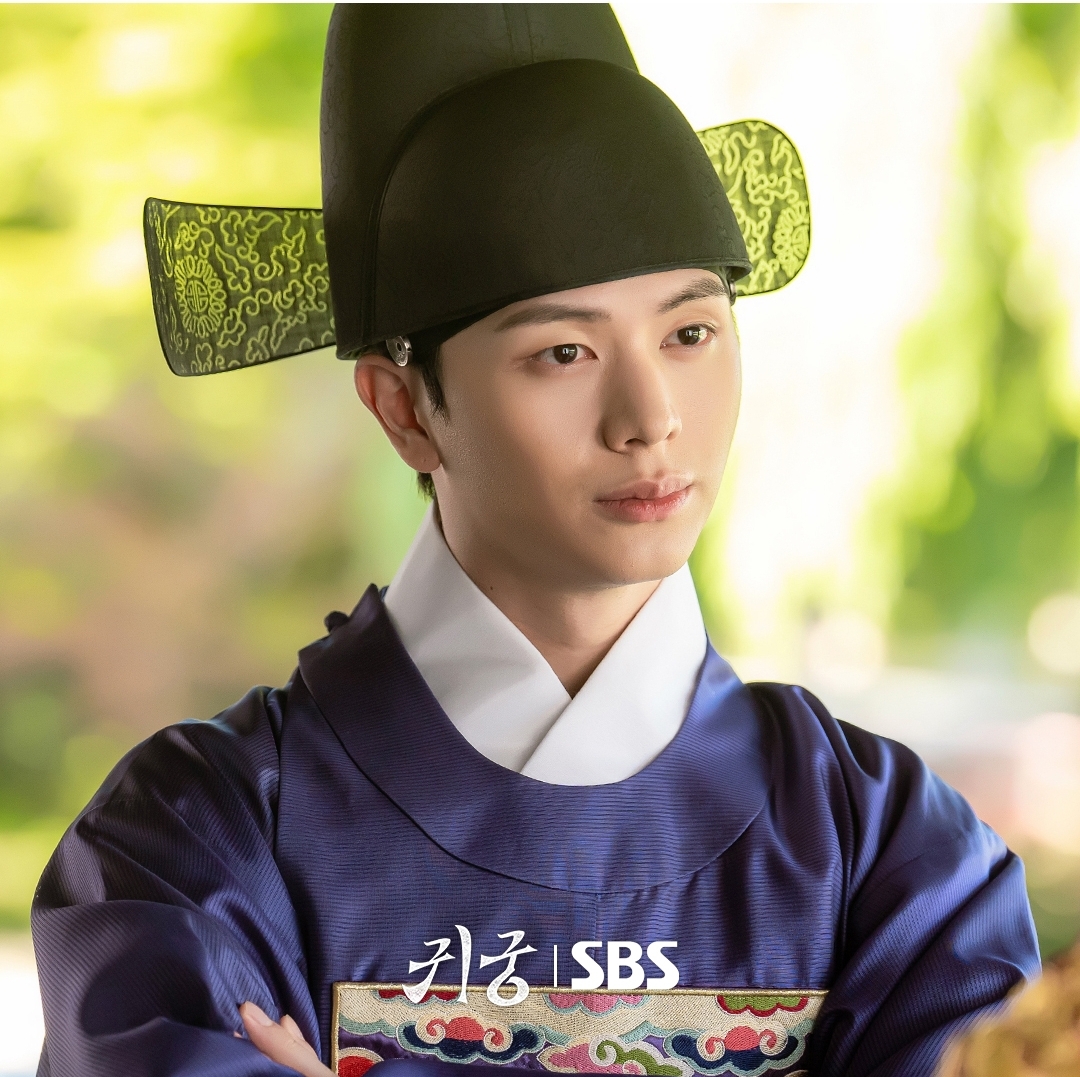 [잡담] 귀궁 강철이 왕 앞에서 팔짱 끼네ㅋㅋㅋ | 인스티즈