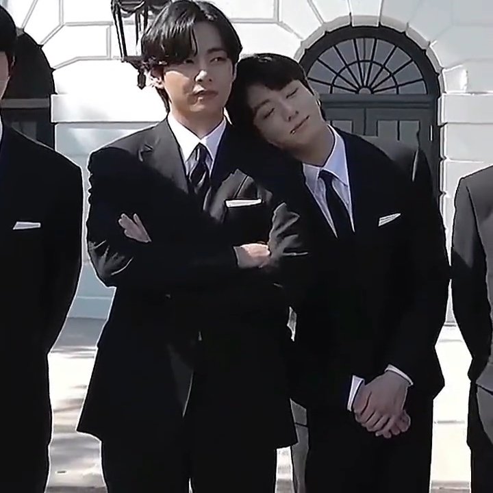 [잡담] 뷔 정국 이거 귀여움 ㅋㅋㅋㅋㅋ | 인스티즈