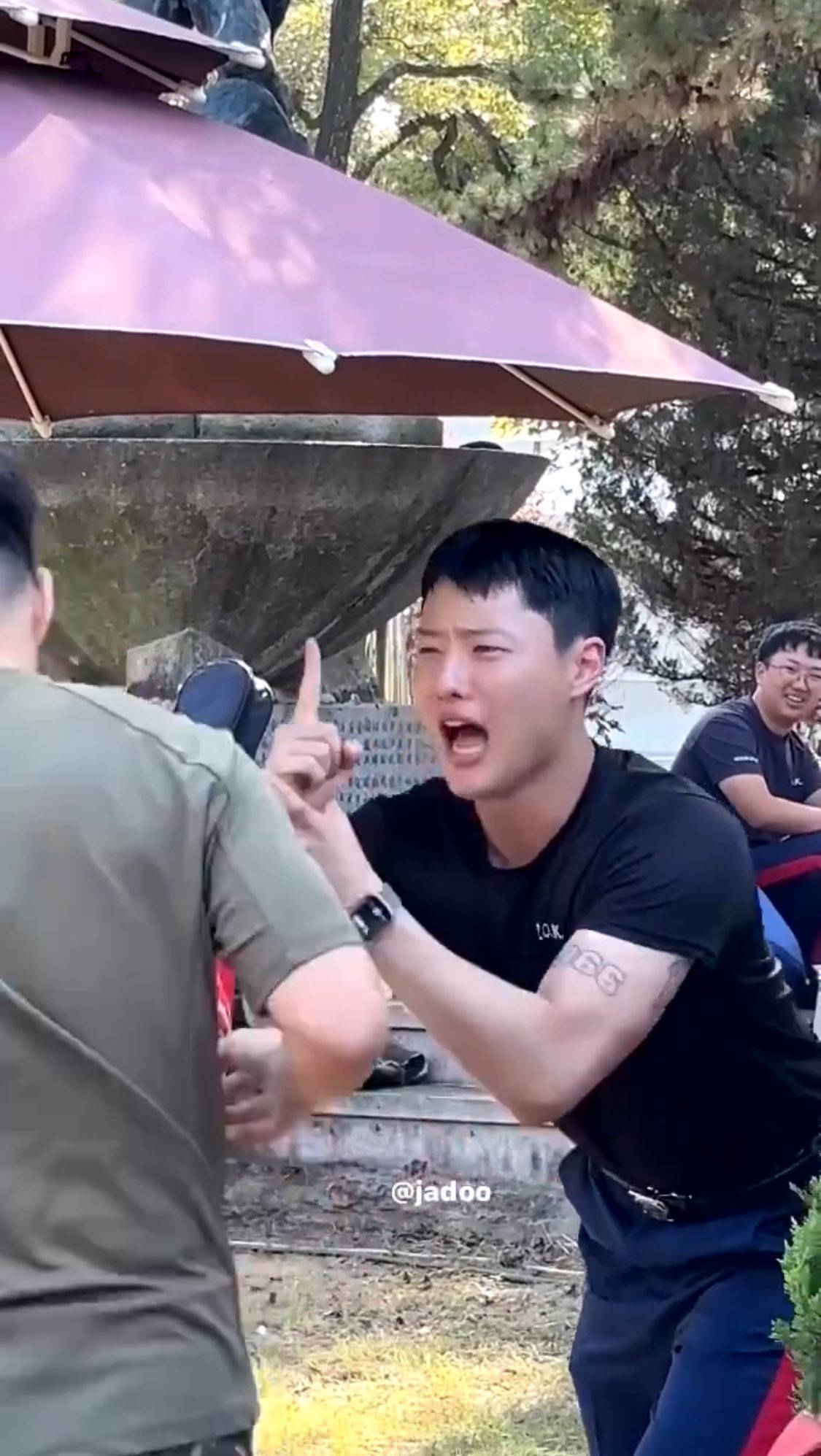 [잡담] 그 엔위시 시온 영통 영상 찾아줄 사람 ㅠㅠ? | 인스티즈