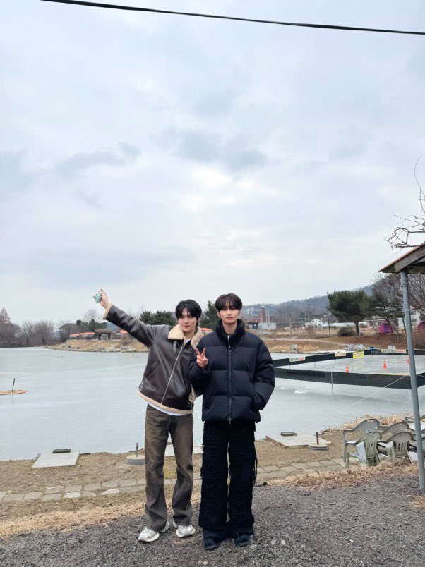[잡담] 평범함을 거부하는 내돌 | 인스티즈