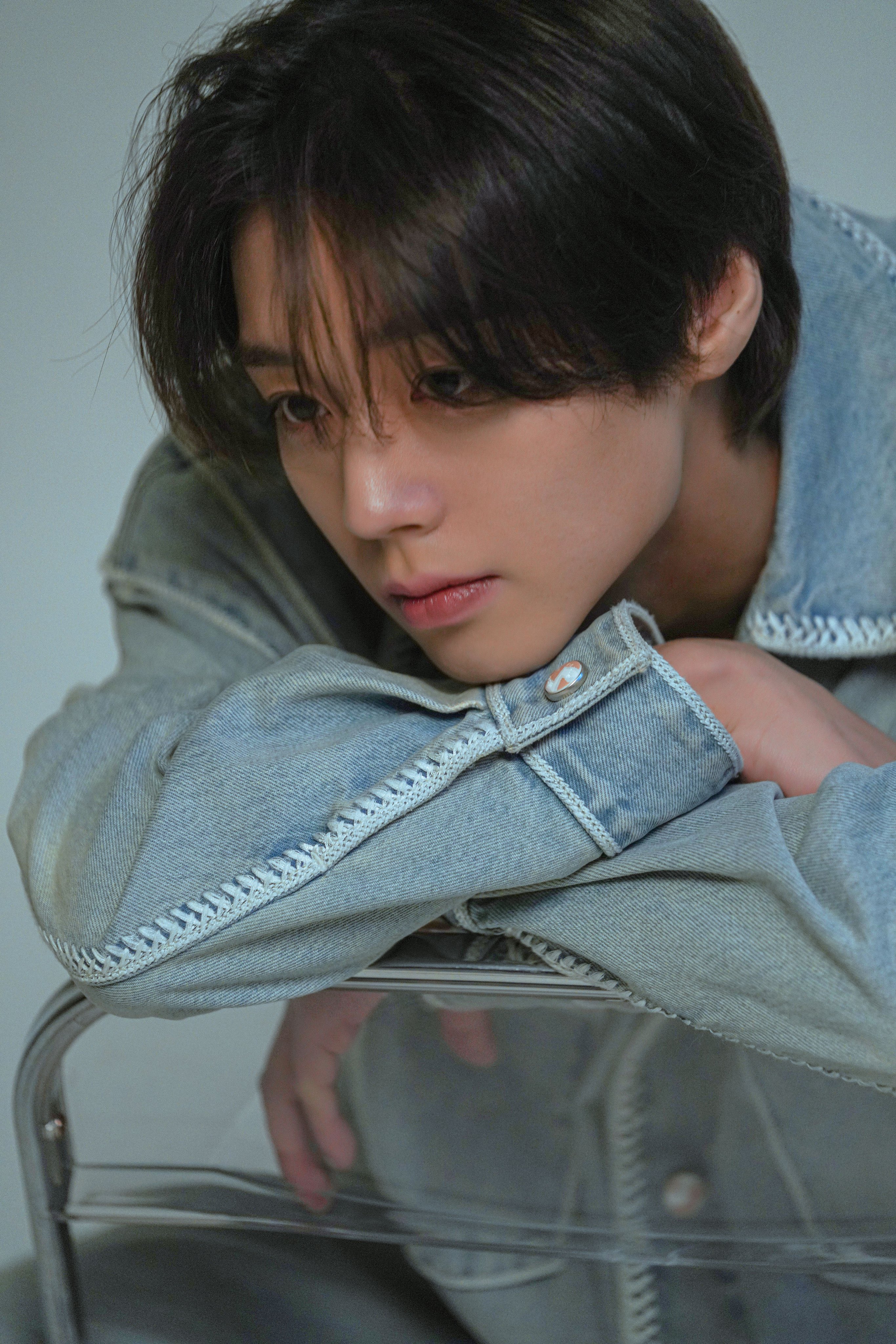 [잡담] 박지훈 요즘 외모 미쳤네 | 인스티즈