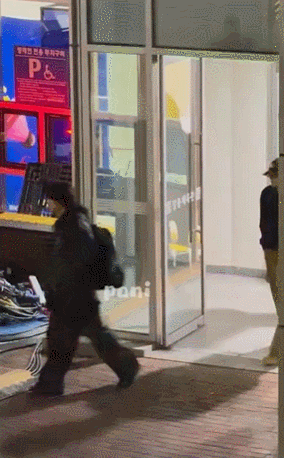 [잡담] 원빈이 얼굴은 몸에 사과해야해 | 인스티즈