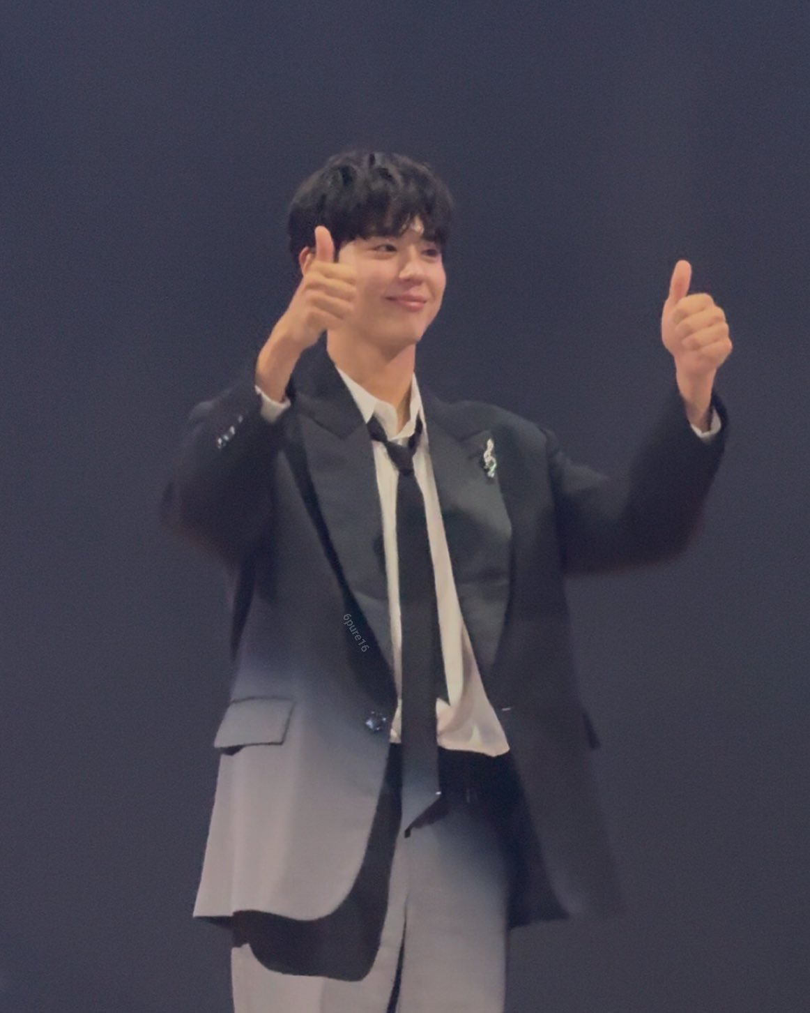 [잡담] 박보검 최근.... 정말 잘생기고 귀엽다... 우리 관식이.. | 인스티즈