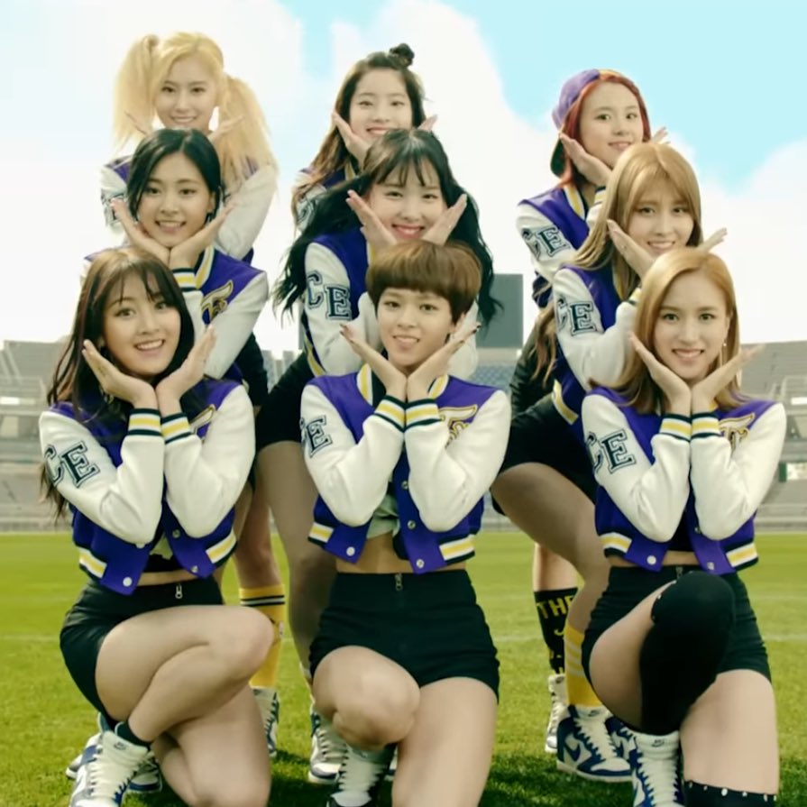 [잡담] 트와이스 2016년 2025년 고양 스타디움 치얼업 | 인스티즈