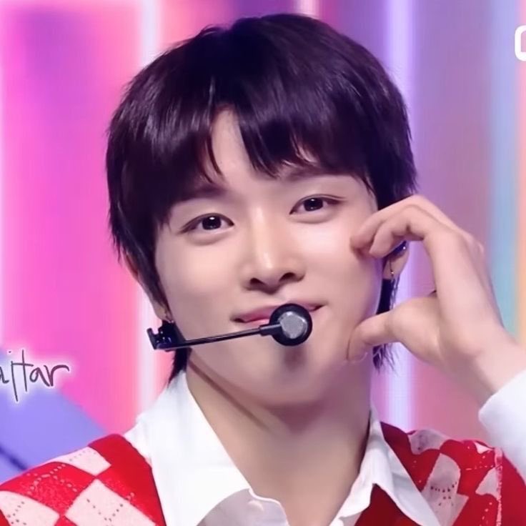 [잡담] 겟어기타때 성찬이 볼랭?🌸 | 인스티즈