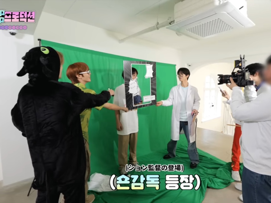 [잡담] 위시 프로덕션 '순정애니 액션물' 촬영장 Behind the Scenes | 인스티즈