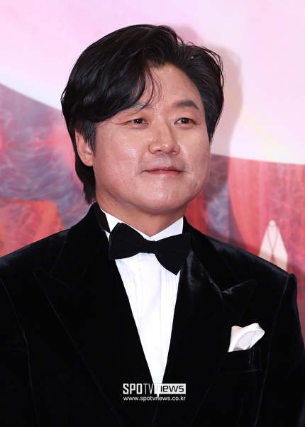 [정보/소식] [단독] 나영석 PD, 비행기서 만취 승객 막았다•••"온몸으로" 훈훈 미담 | 인스티즈