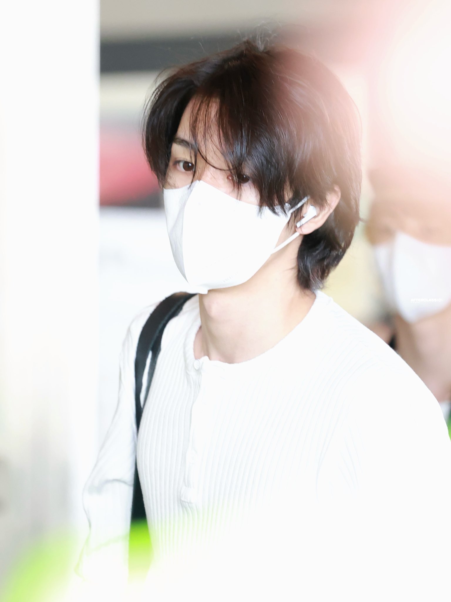 [잡담] 성찬이 장발머리......,,,,,,,,,,,,,,,, | 인스티즈