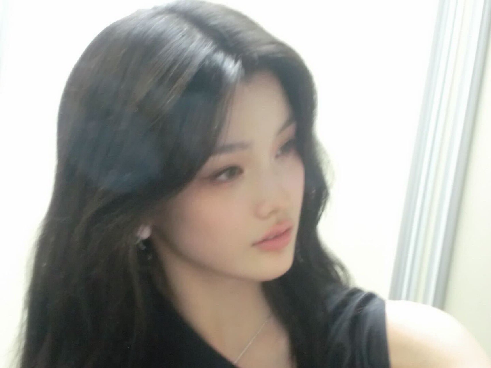 [잡담] 와 이로하 얼굴 미친거봐....... | 인스티즈