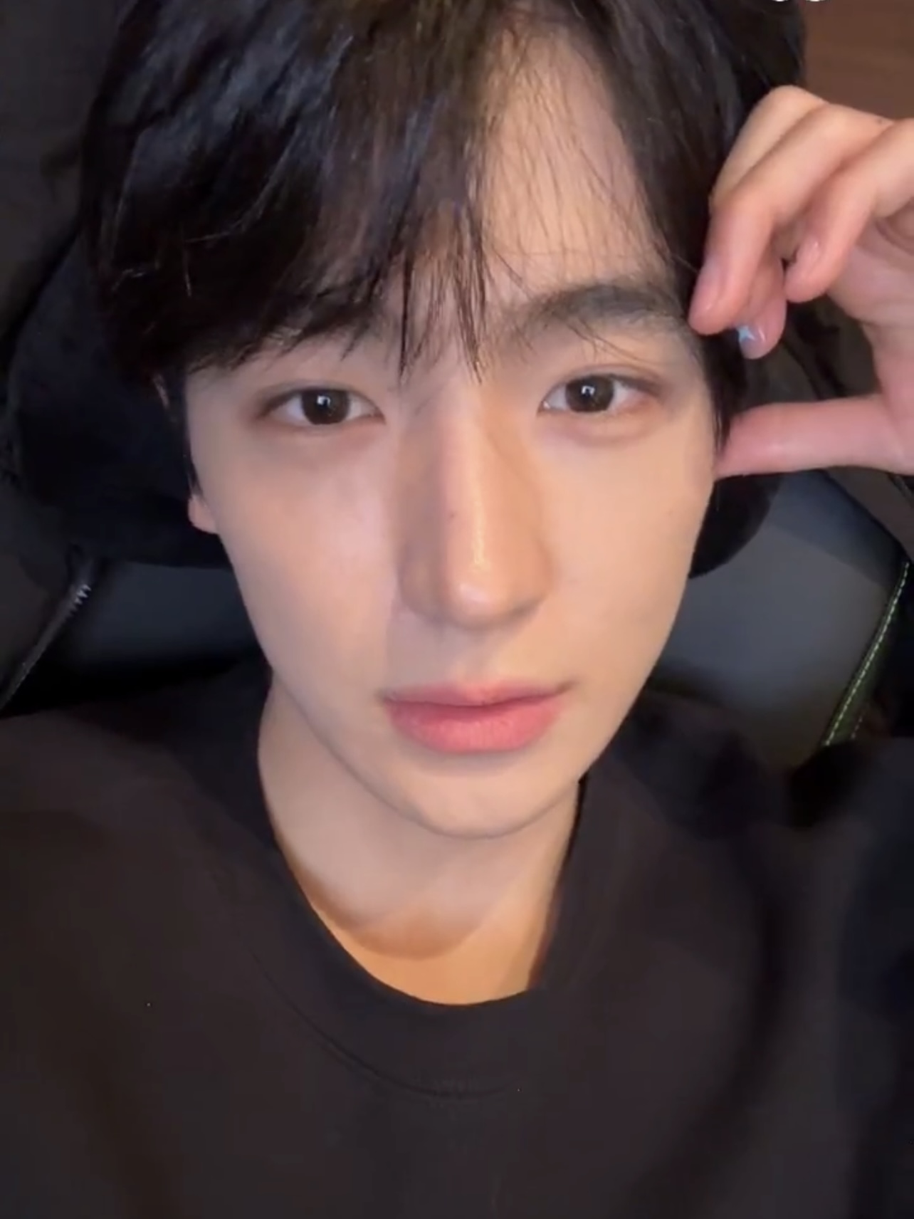 [잡담] 더보이즈 현재님 얼굴에바.... | 인스티즈