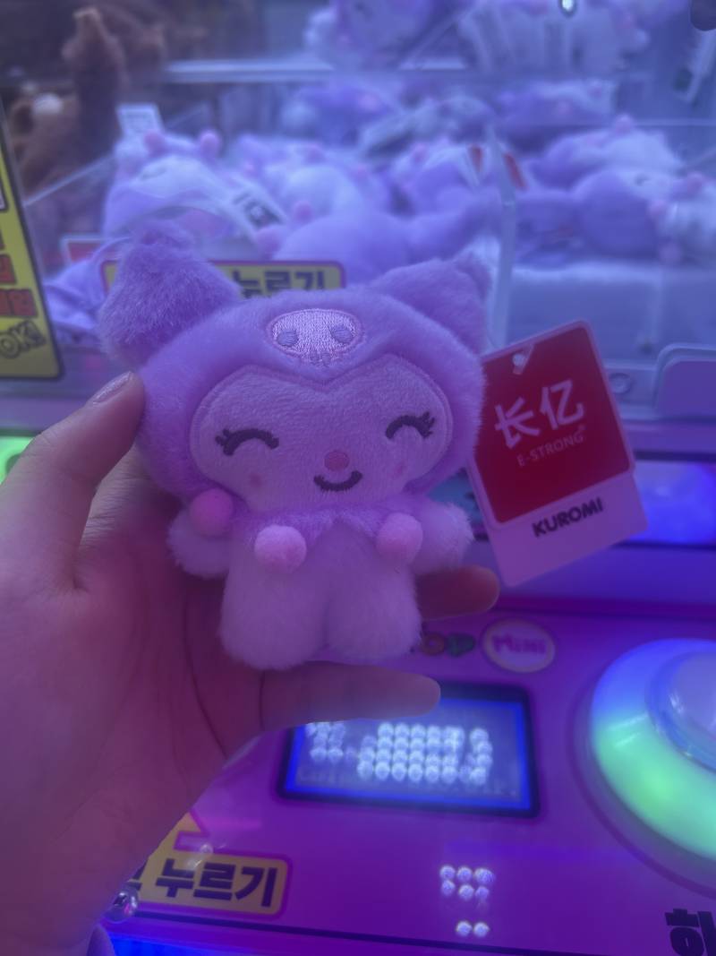 [잡담] 나오늘 인형뽑기 천원만에 뽑음 | 인스티즈