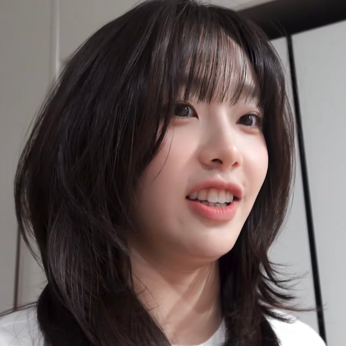 [잡담] 츄 레이어드컷한거 짱예쁘지 않니 | 인스티즈