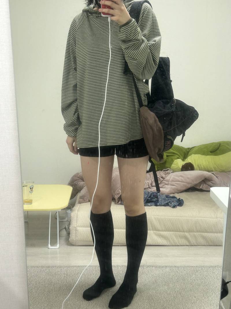 [잡담] 옷 너무 잠옷같애..? 💕💕💕 | 인스티즈