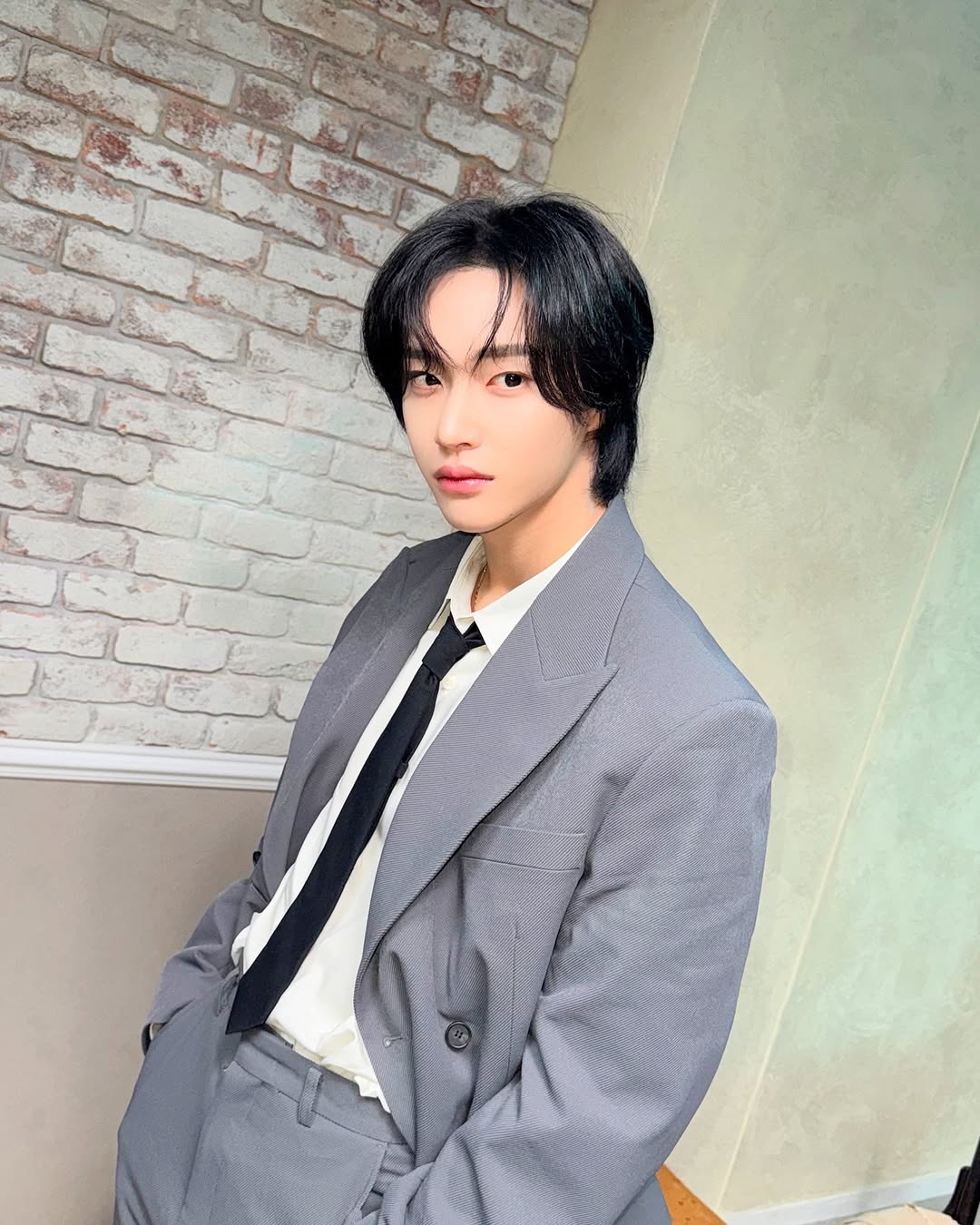 [잡담] 일본 공계에 올라온 성찬 앤톤 원빈 미쳤다 | 인스티즈