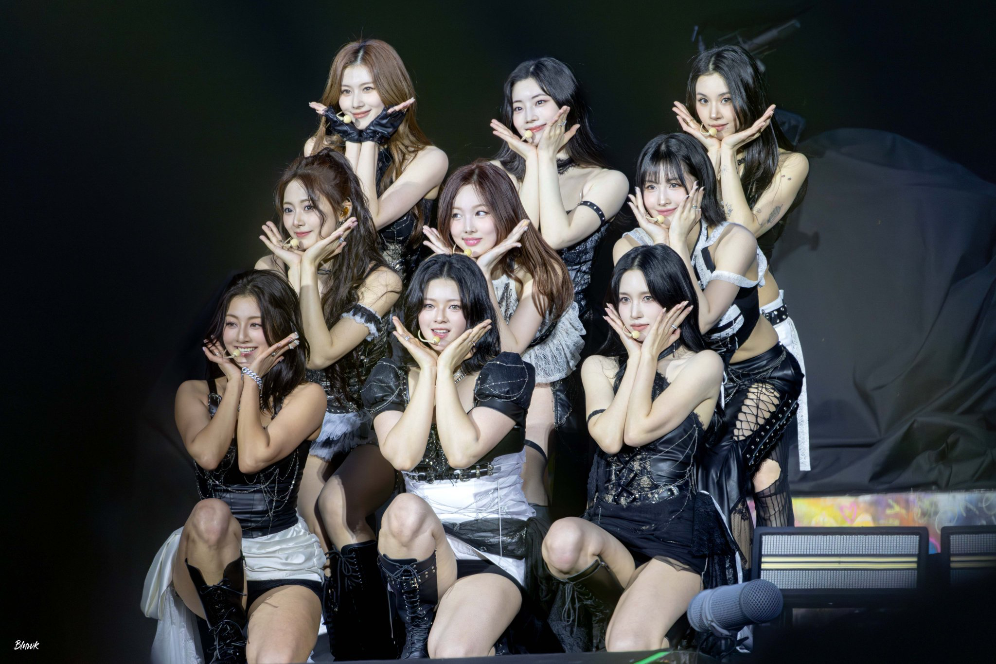 [잡담] 트와이스 2016년 2025년 고양 스타디움 치얼업 | 인스티즈