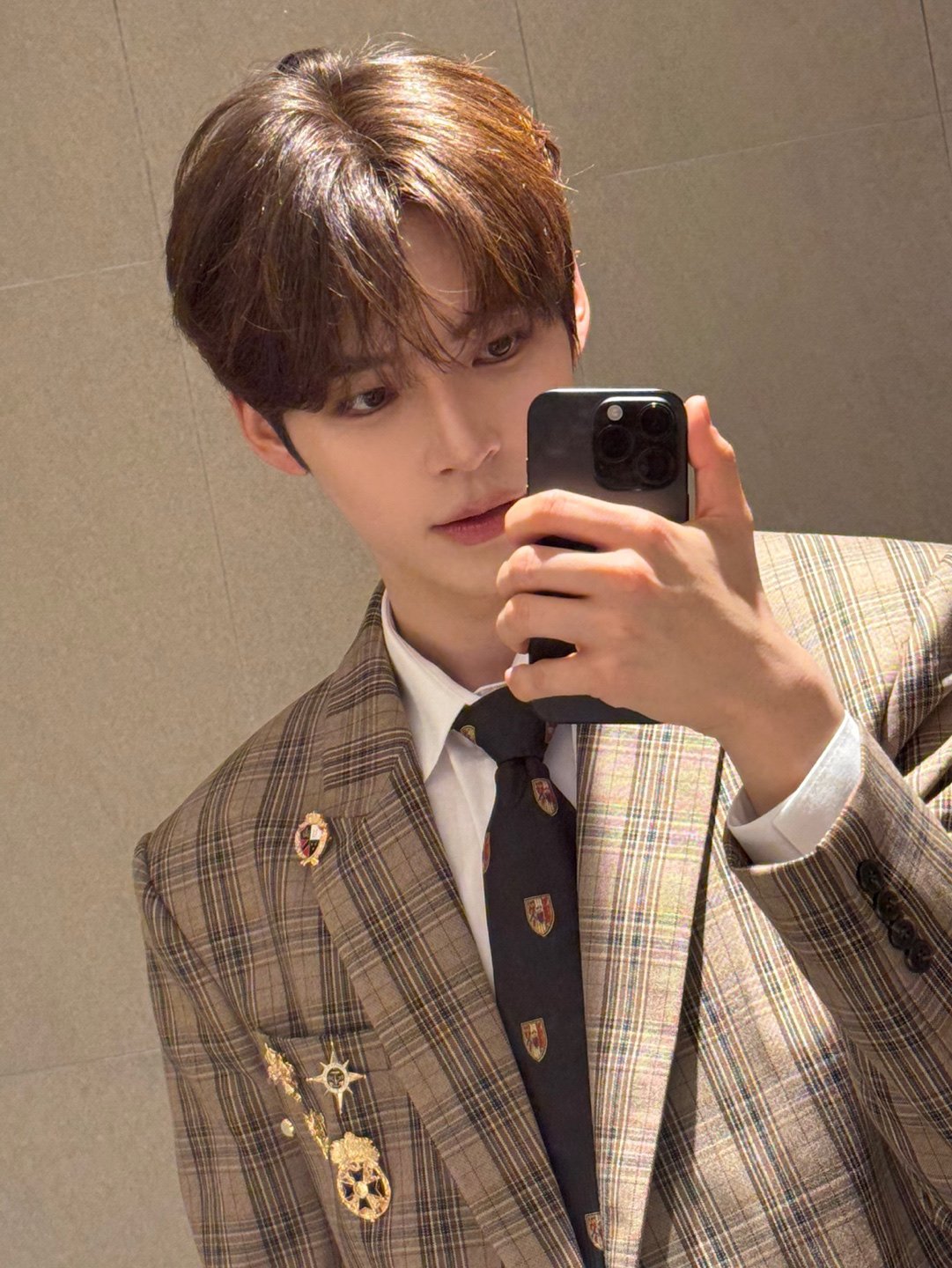 [잡담] 성한빈 갈발 셀카 에바임 | 인스티즈