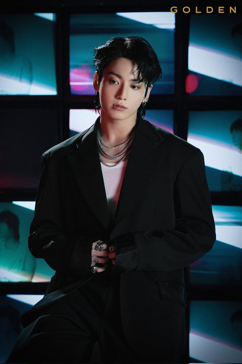 [정보/소식] "초강력 롱런을 이어간다”…방탄소년단 정국, 'Seven'·'GOLDEN' 스포티파이 신기록 독주→글로벌 인기 굳히기 | 인스티즈